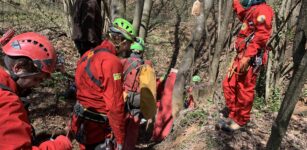 La Guida - Ritrovato morto nell’auto ribaltata nei boschi un giovane tedesco disperso da due giorni