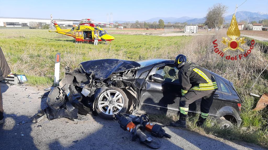 Incidente lungo la strada tra Beinette e Trucchi