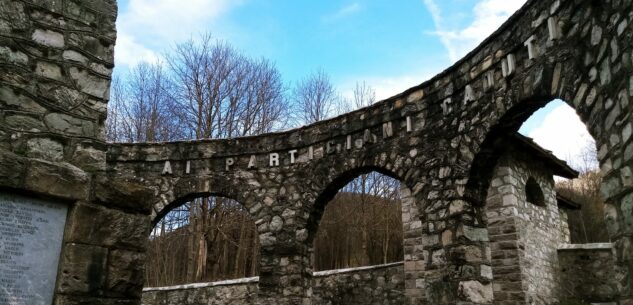 La Guida - Fiaccolata al Sacrario Partigiano della Certosa di Pesio per la commemorazione del 25 aprile