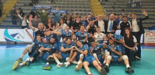 Gara 1 delle semifinali, Cuneo esulta in Toscana: Santa Croce ko 1 a 3 La Guida - Gara 1 delle semifinali, Cuneo esulta in Toscana: Santa Croce ko 1 a 3