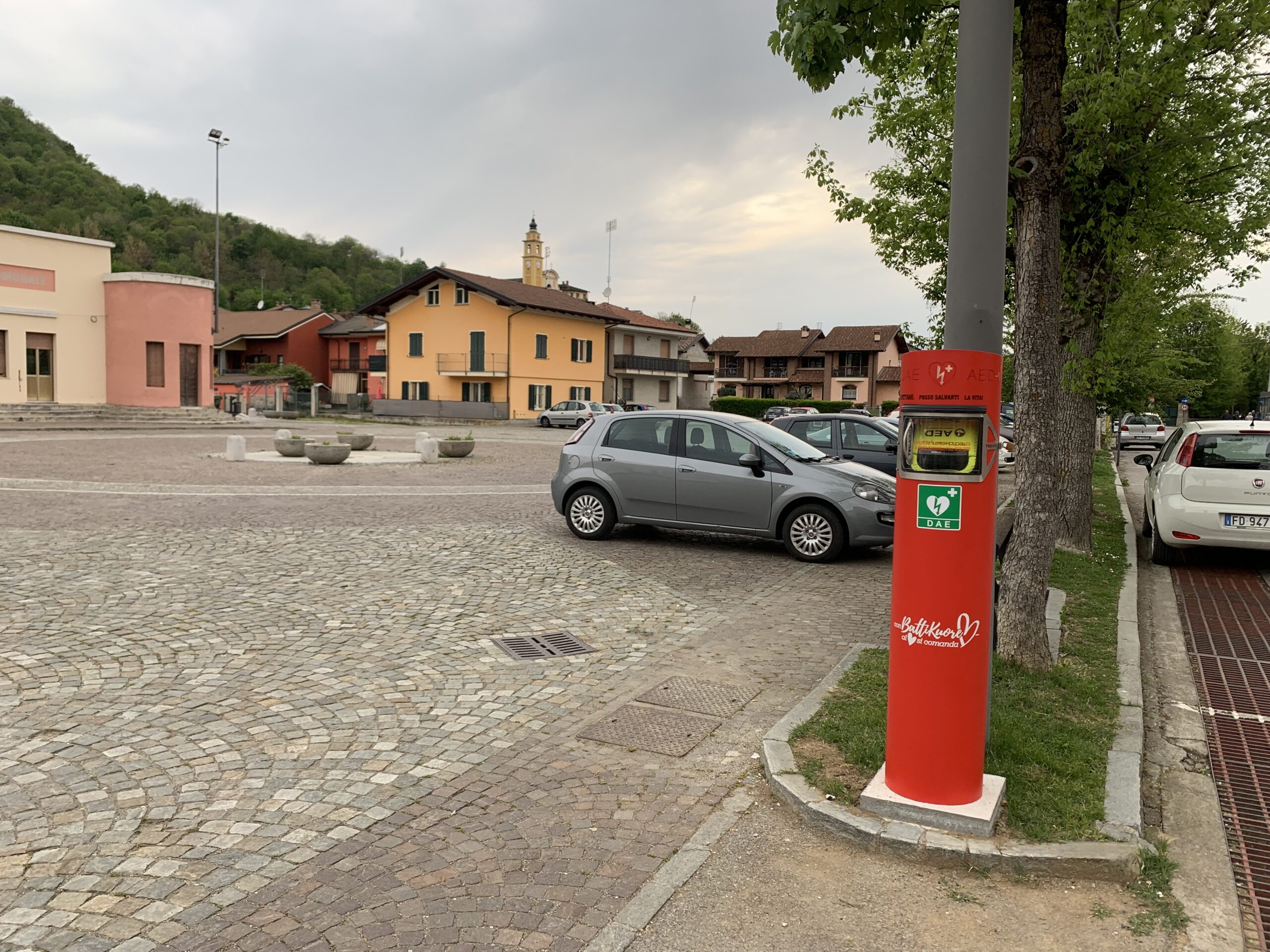 Bernezzo, tre nuovi defibrillatori in ricordo di “Mantice”