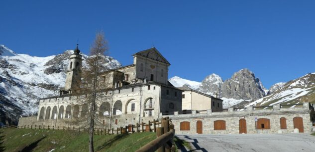 La Guida - Castelmagno, al Santuario di San Magno le Prime Comunioni dopo 38 anni