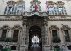 La Guida - Torino, Palazzo Lascaris si tinge di blu