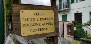 La Guida - A Paesana una bacheca ricorda i caduti e i dispersi della Divisione Alpina Cuneense