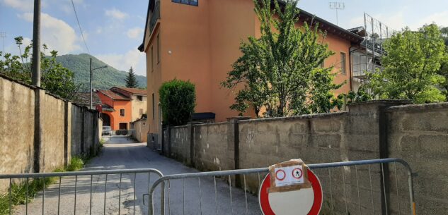 La Guida - Boves, voragine sotto un’abitazione in via Fratelli Giuliano, strada chiusa per sicurezza