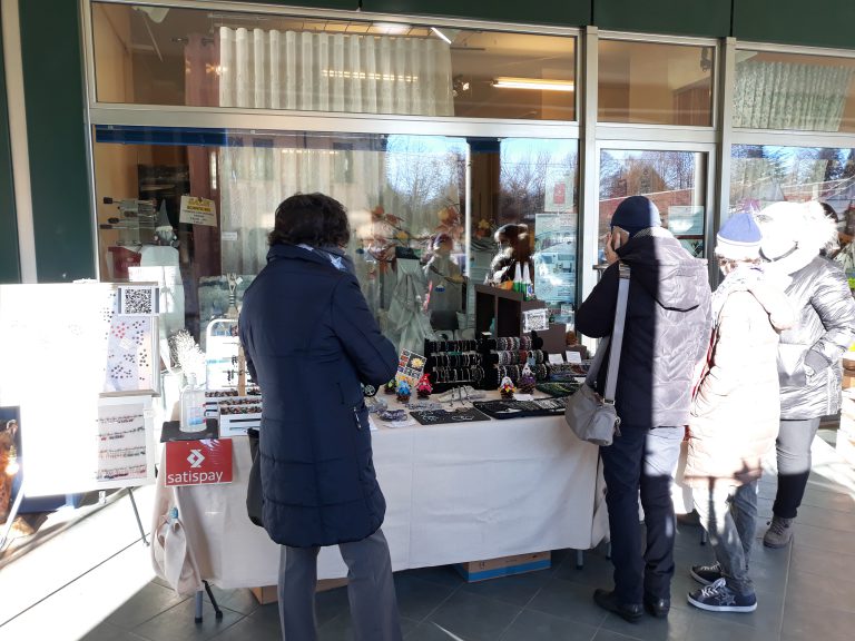 Torna il mercatino artigianale “A mano in Corso Francia”