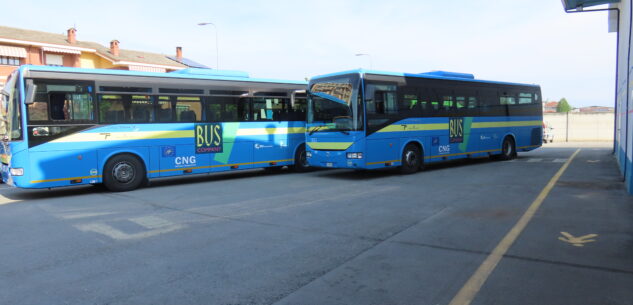 La Guida - Autobus che passano dal gasolio al gas naturale compresso