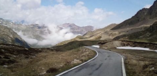 La Guida - Primo sabato di apertura del Colle dell’Agnello: tanta gente in vetta