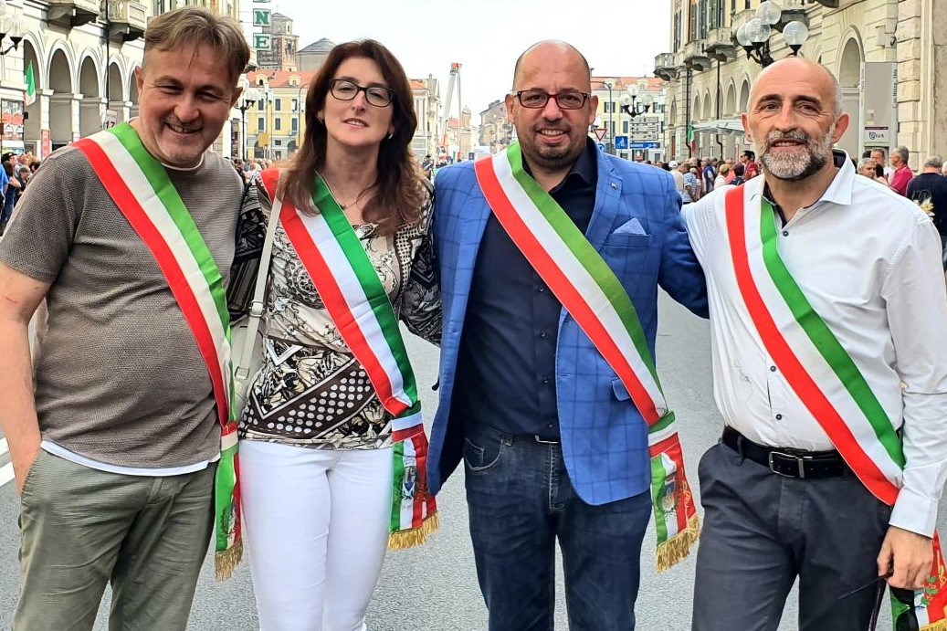 Quattro sindaci delle valli Po e Bronda al Raduno nazionale dei Bersaglieri 