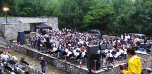 La Guida - Concerto e saggi alla scuola media di Borgo