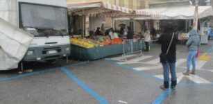 “Una nuova sistemazione per la piazza centrale di Sampeyre” La Guida - “Una nuova sistemazione per la piazza centrale di Sampeyre”
