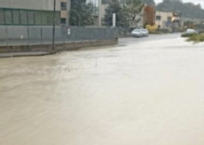 La Guida - Strada inaccessibile e piove anche dentro all’ospedale di Verduno (video)