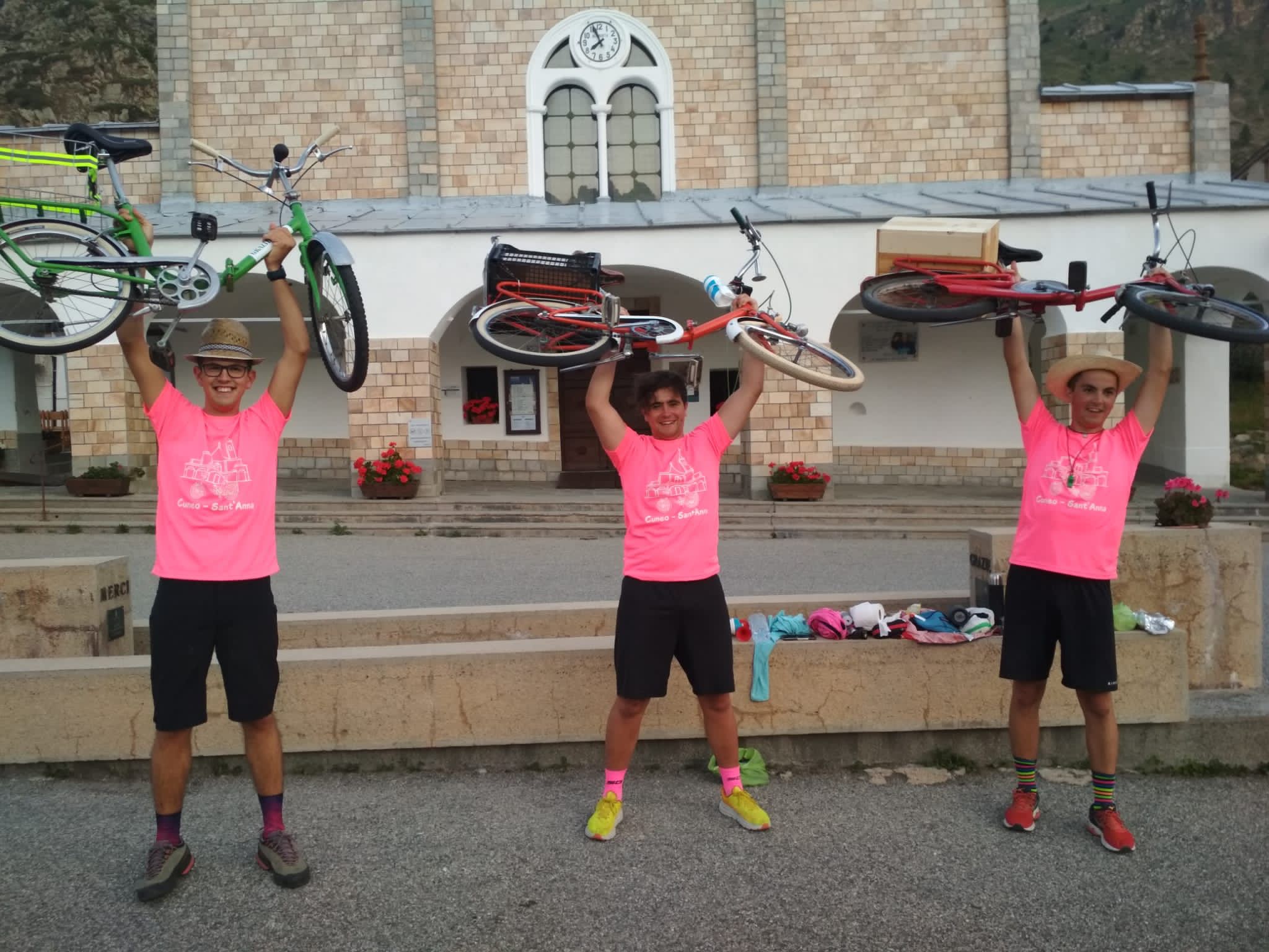 Da Roata Rossi a S.Anna di Vinadio in Graziella (video)