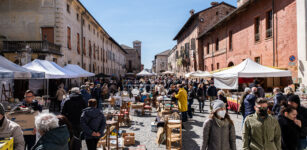 La Guida - Domenica 4 settembre torna a Cherasco il mercato dell’antiquariato