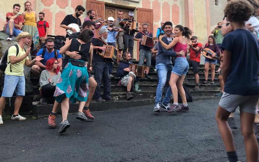 Tanta gente per la 38° edizione de “Lu Cianto Viol