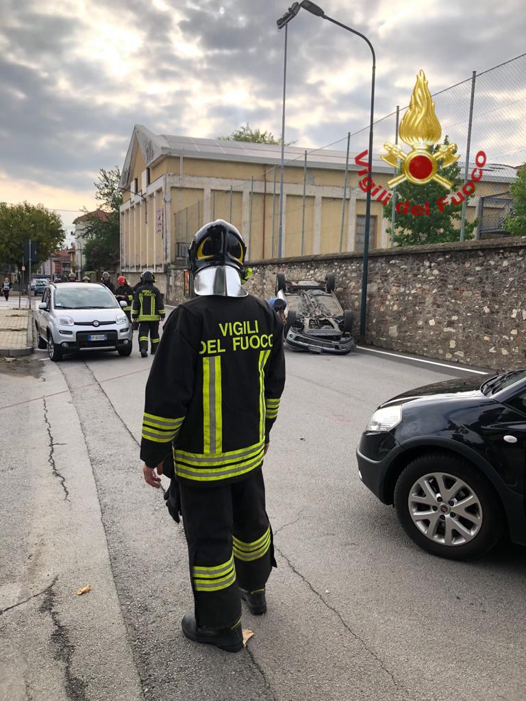 Incidente stradale a Busca, due auto coinvolte