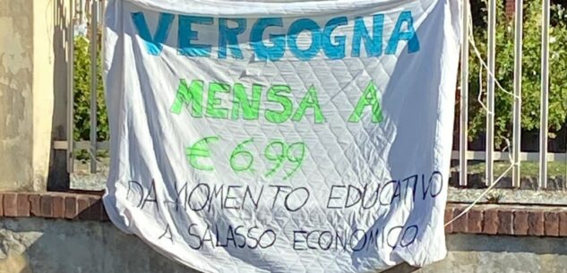 La Guida - Stangata sulla mensa scolastica a Verzuolo e le famiglie protestano