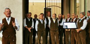 La Guida - Cuneo, in mostra i 70 anni (più due) del coro La Baita (video)