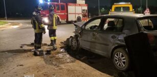 La Guida - Auto fuori strada a Fossano, deceduto il conducente