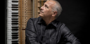 Danilo Rea al pianoforte solo a Dronero La Guida - Danilo Rea al pianoforte solo a Dronero