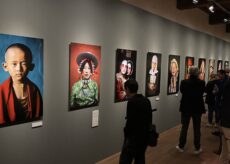 La Guida - Apre la mostra “Steve McCurry. Texture” al Filatoio di Caraglio (video)