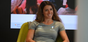 Gli auguri di Cuneo per la nuova stagione a Marta Bassino La Guida - Gli auguri di Cuneo per la nuova stagione a Marta Bassino