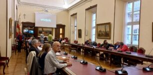 Piazza Europa, l’opposizione chiede un passo indietro La Guida - Piazza Europa, l’opposizione chiede un passo indietro