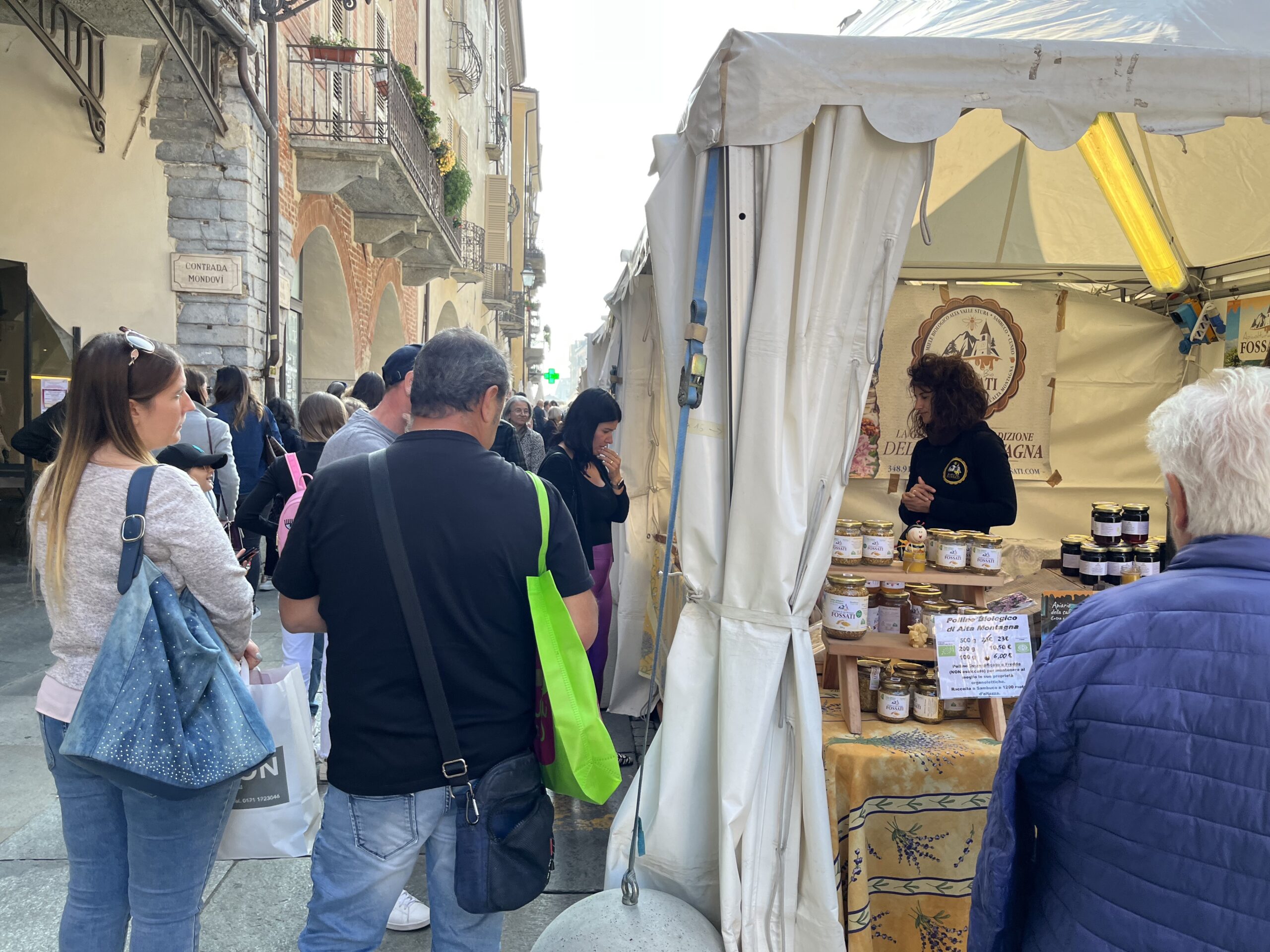Sabato e domenica con la Fiera del marrone, tra stand, degustazioni e tanti appuntamenti – (Fotogallery)