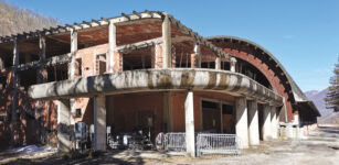 La Guida - L’ex Palaghiaccio di Limone diventerà un palazzetto polivalente