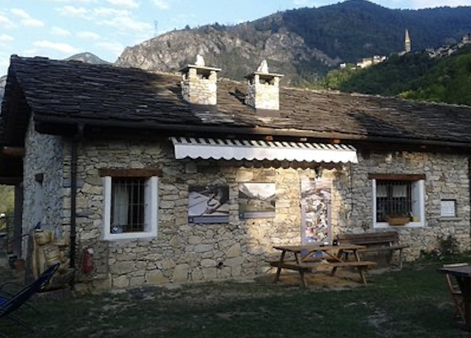 A Stroppo apre il negozio-bar “El Baruciu”