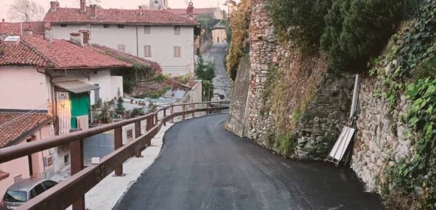 La Guida - Lavori nel borgo medioevale di Costigliole Saluzzo