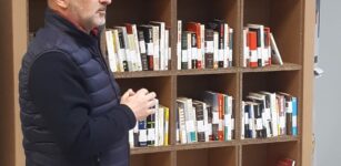 Spazio con libri e riviste all’Ipercoop di Cuneo La Guida - Spazio con libri e riviste all’Ipercoop di Cuneo