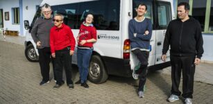 Un nuovo mezzo per la cooperativa “Il Ramo” La Guida - Un nuovo mezzo per la cooperativa “Il Ramo”