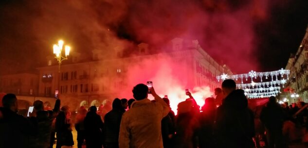 La Guida - Il Marocco batte il Portogallo e vola in semifinale, è festa a Cuneo