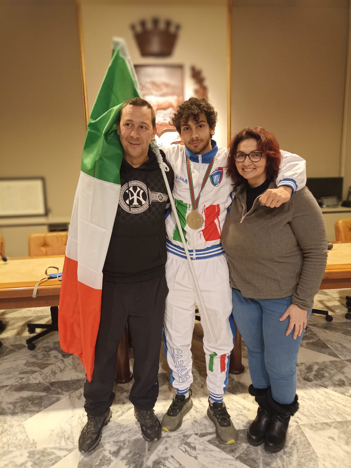 Accoglienza trionfale per Francesco Fina a Boves