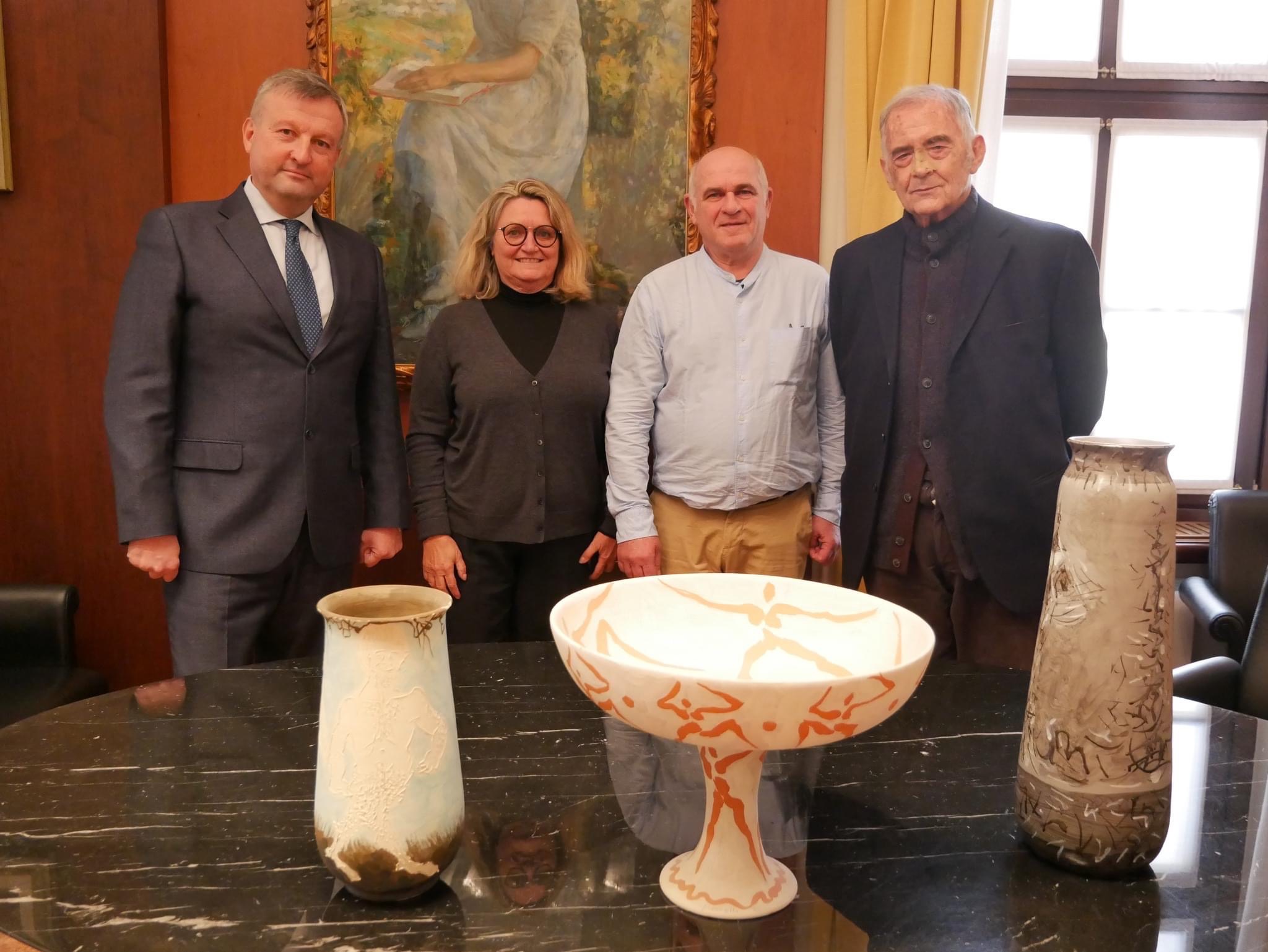 Cinquanta opere in ceramica donate alla Fondazione Cr Cuneo