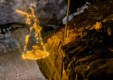 La Guida - Continua la mostra dei presepi nella Grotta dei Dossi