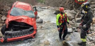 La Guida - Auto precipita nel fiume Stura a Pietraporzio