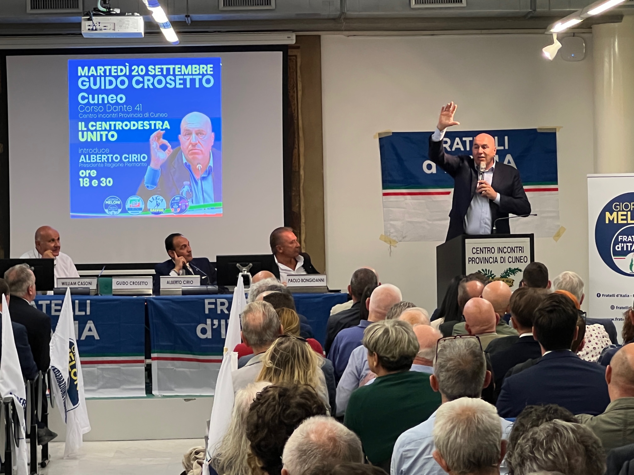 Levaldigi, Amazon, Superfondazione e la nuova sede di Fratelli d’Italia