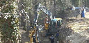 La Guida - Dronero, lavori di consolidamento lungo la strada Santa Maria