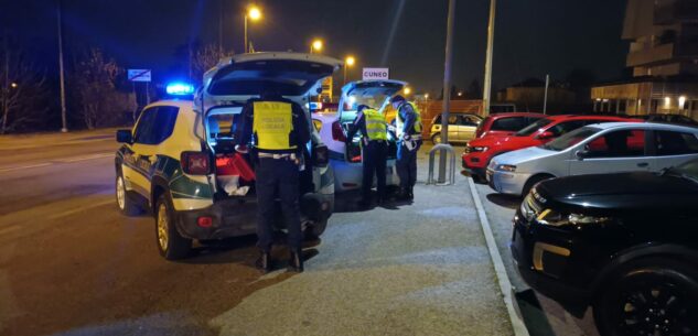 La Guida - Fine settimana di controlli per la Polizia locale di Cuneo