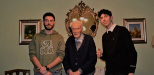 La Guida - Il partigiano Nino Garzino di Saluzzo, 99 anni, ha incontrato gli studenti