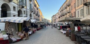 La Guida - Mercato del venerdì spostato in via Roma
