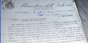 Tracce di memoria – Carte di un viaggio nella Shoah La Guida - Tracce di memoria – Carte di un viaggio nella Shoah