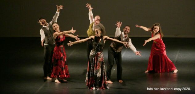 La Guida - Omaggio a Fellini tra danza e teatro al Toselli