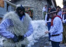 La Guida - I lupi diventano i padroni di Chianale