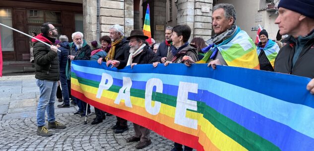 La Guida - Marcia a Cuneo per chiedere la pace e il disarmo a un anno dall’inizio delle guerra