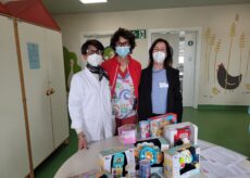 La Guida - Per Pasqua regali ai bambini della pediatria di Savigliano