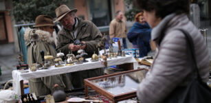 La Guida - Pasquetta a Saluzzo con il MercAntico