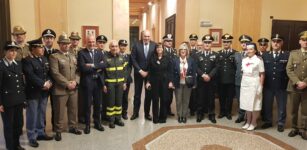 La Guida - Il ministro Crosetto in Prefettura